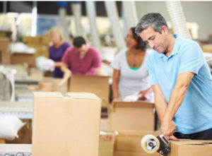 博殼松包裝團隊將幫助您選擇并提供最具成本效益的材料。我們負(fù)責(zé)整個包裝流程，包括包裝指導(dǎo)，并確保貨物運輸安全。On-site Packing services by Boxon